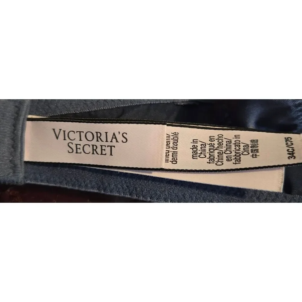 Victoria's Secret Dream Angels Bra Size 34C Lined Demi Satin Blue